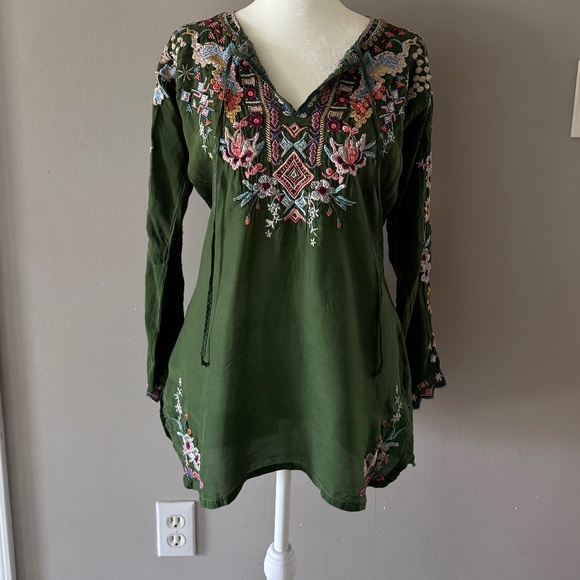 Johnny Was Sunflower Cactus Embroidered Blouse Tunic Top , size XXS - Picture 6 of 12